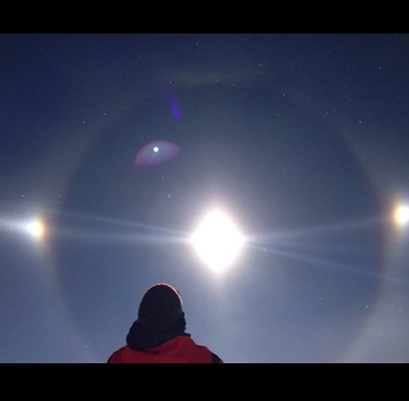 TravisRice_The-Craziest-Sun-Dog-today-@jacksonholemtnrst-I-have-ever-seen-Nofilter-Horizontal-line-wrapped-almost-180-to-the-North.-Reverse-half-Rainbows-circles-on-all-4-sides-