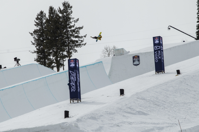Red Bull Double Pipe