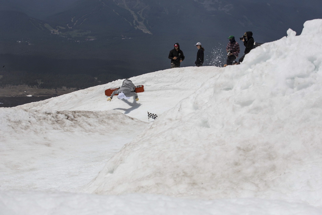 Drink Water Rat Race 2015 Snowboarding Austin Smith Bryan Fox