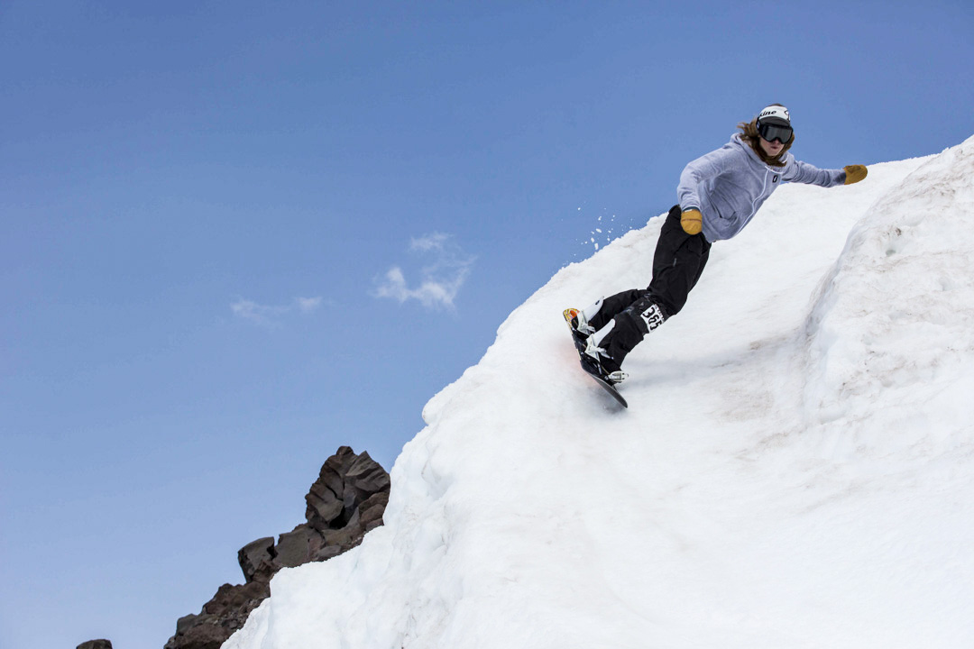 Drink Water Rat Race 2015 Snowboarding Austin Smith Bryan Fox