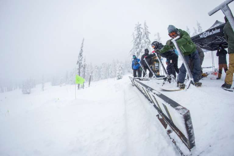Drink Water Double Tap Mt Bachelor