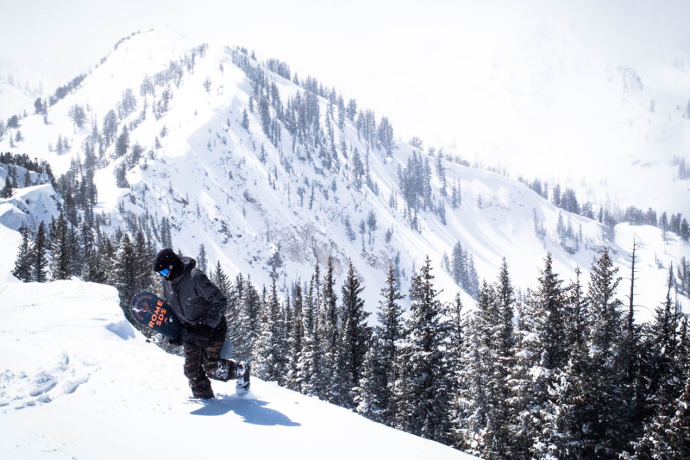 Rome-Mountain-Division-Snowboard-Giveaway