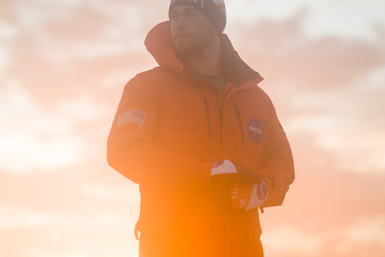 686 x NASA