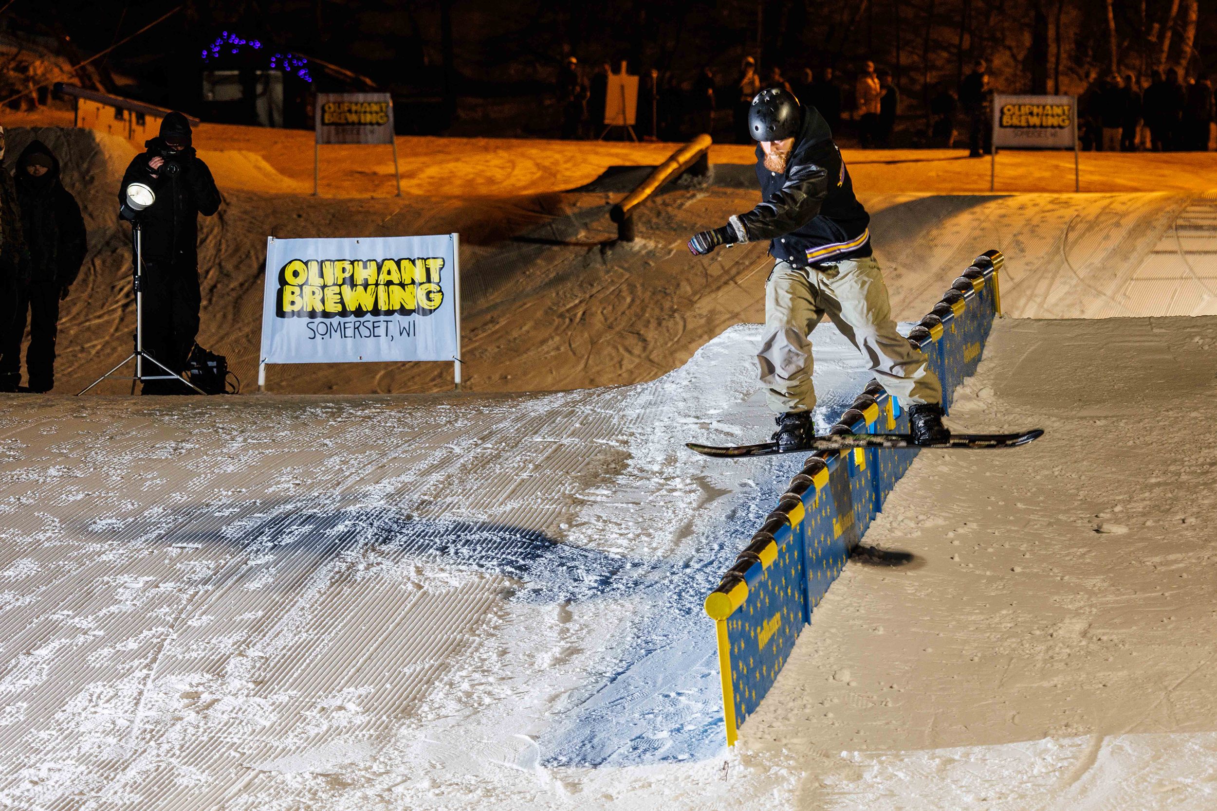 Tanner Seymour snowboards at Trollhaugen