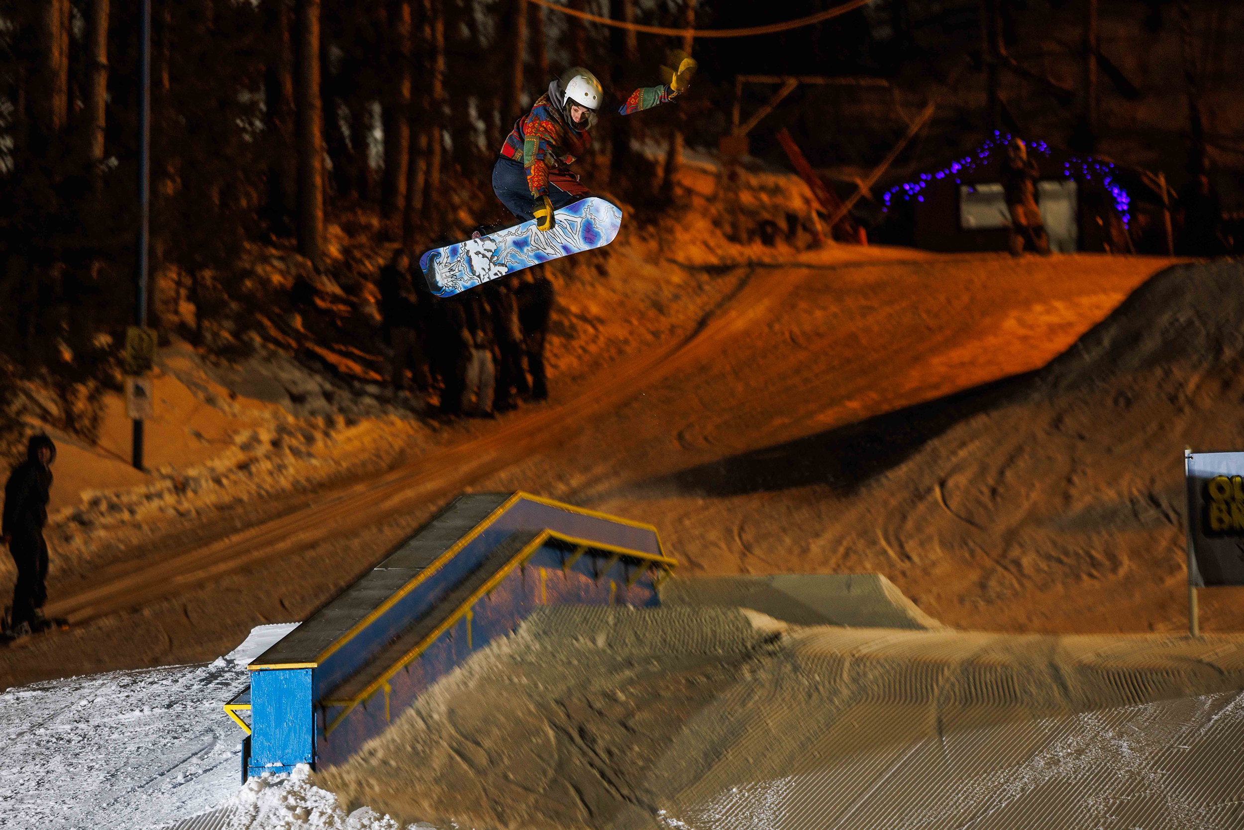 Matt Dunn snowboards at Trollhaugen