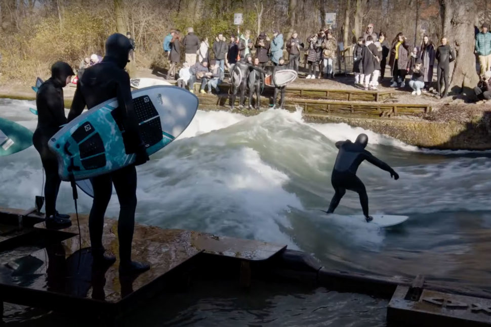 Quiksilver Surf The Mountain