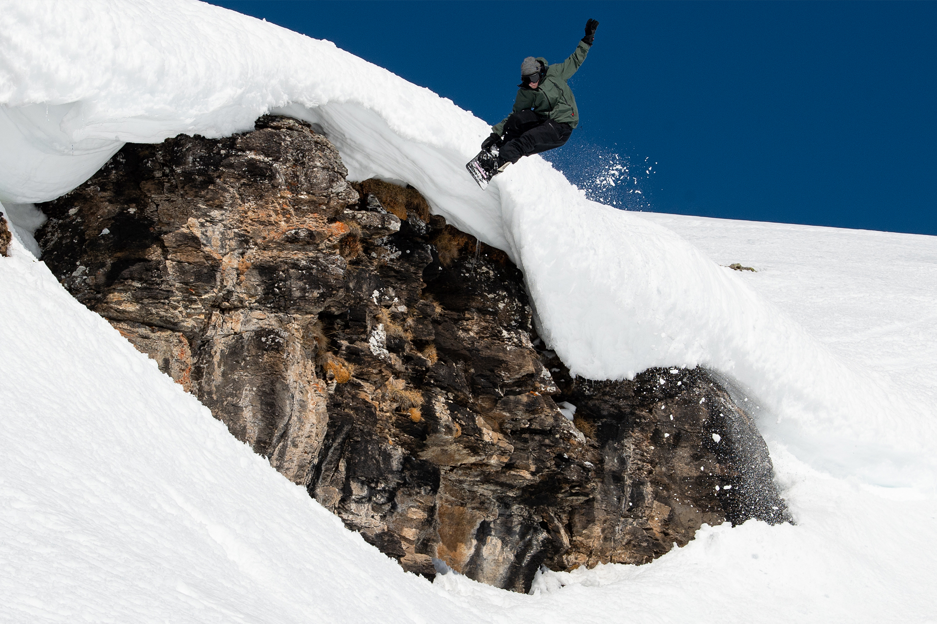 Foyer Side Chat: Emma Crosby Interview + Full Movie – Snowboard