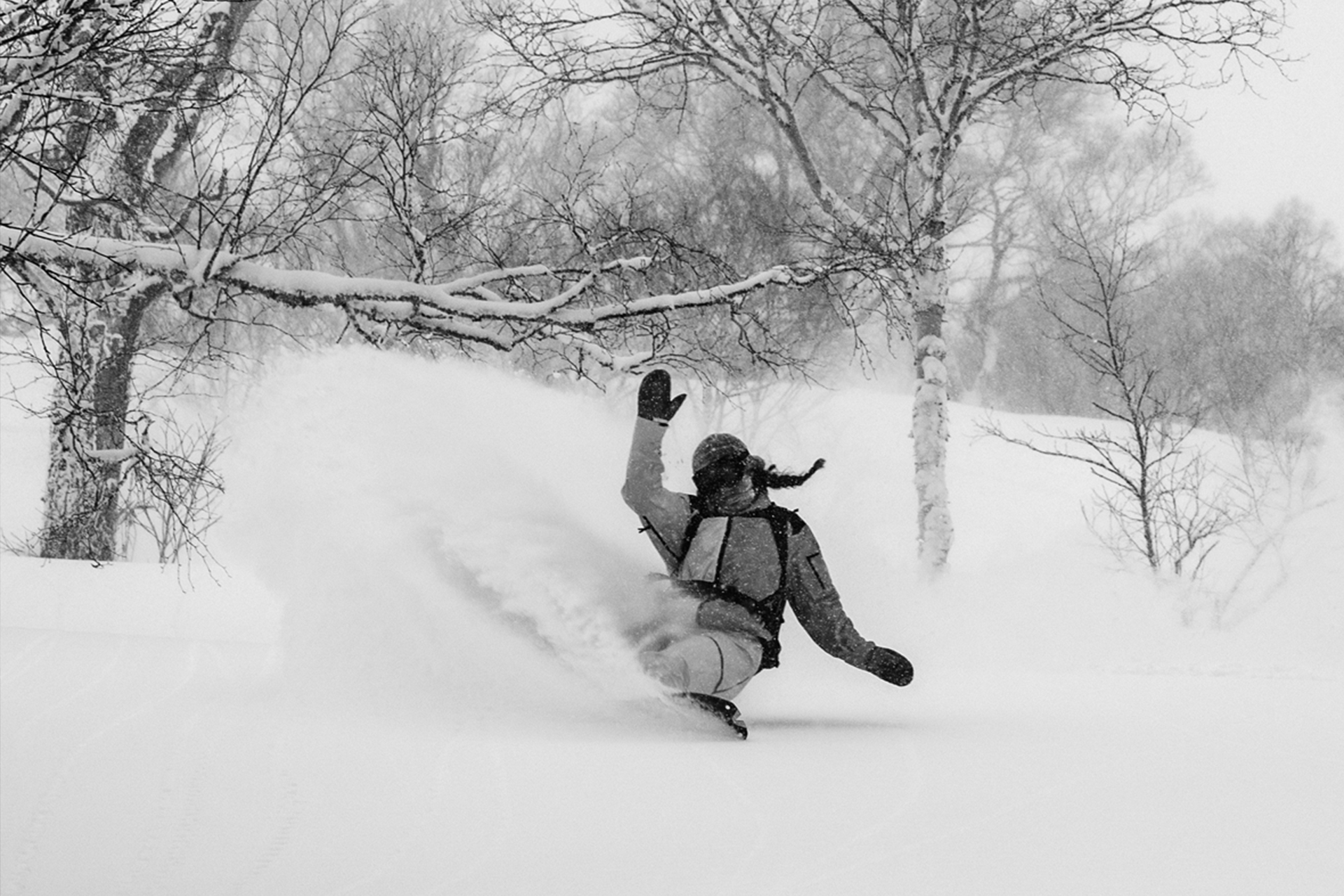 KORUA Shapes – NEON NOIR with Spencer O'Brien – Snowboard Magazine