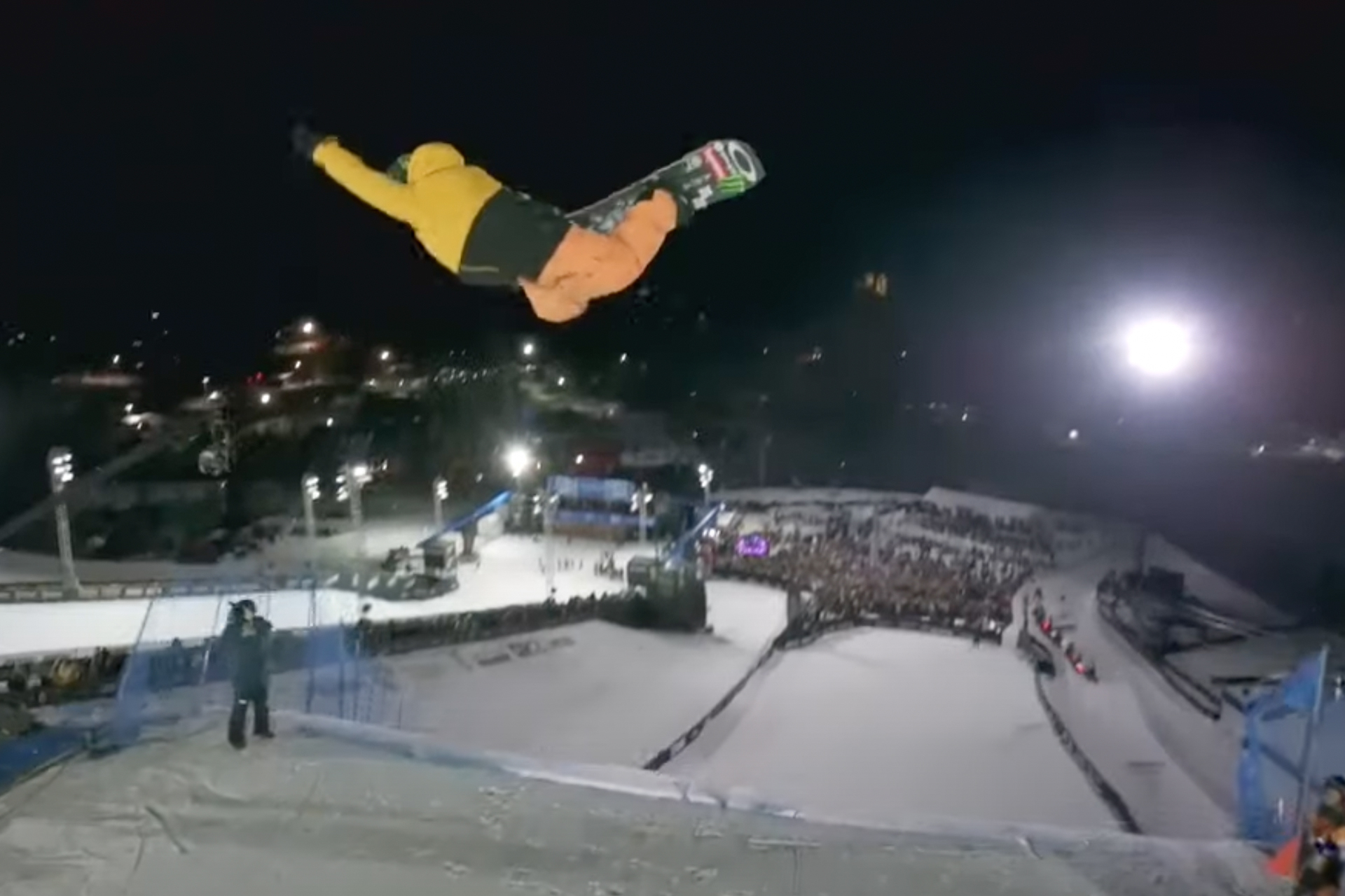 Taiga Hasegawa Wins Big Air Gold in Aspen – Snowboard Magazine