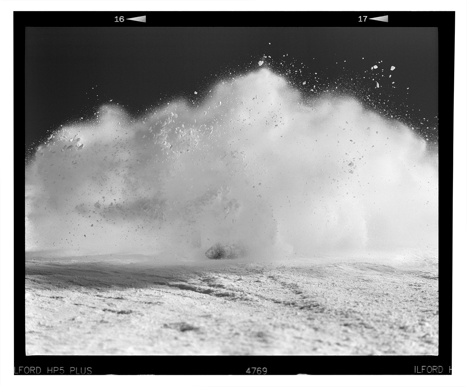 Platinum Pick 2026: Never Summer Cirrus – Snowboard Magazine